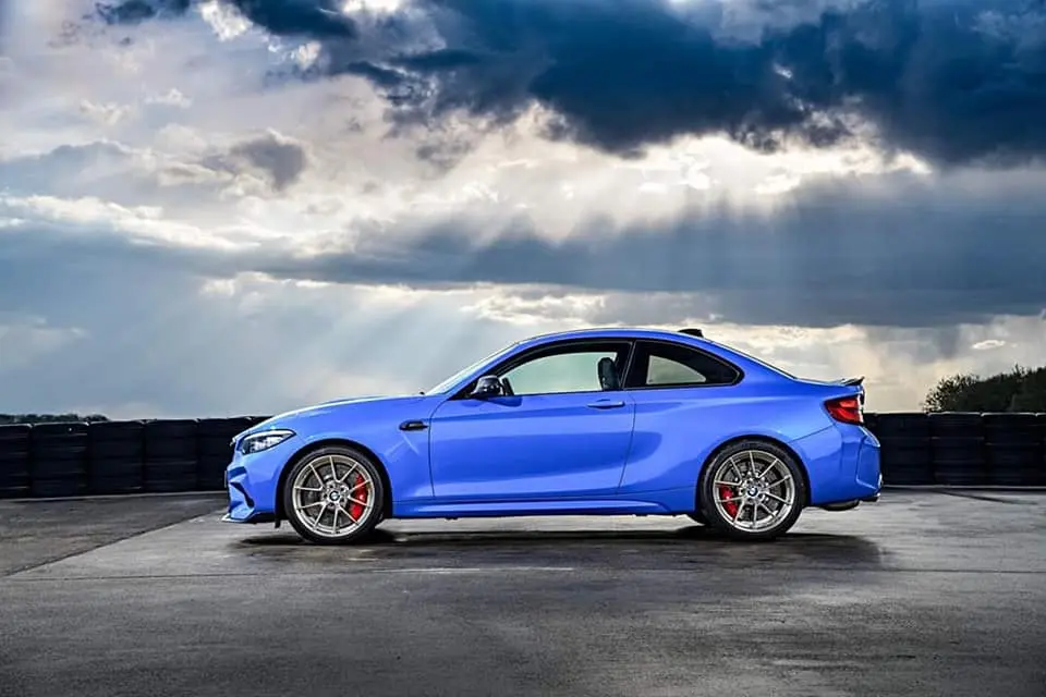 Bmw M2 Cs Vznika V Limitovane Edici Ale Svymi 450 Koni Sestivalcem A Pohonem Zadnich Kol Rozda Vrchovate Radosti