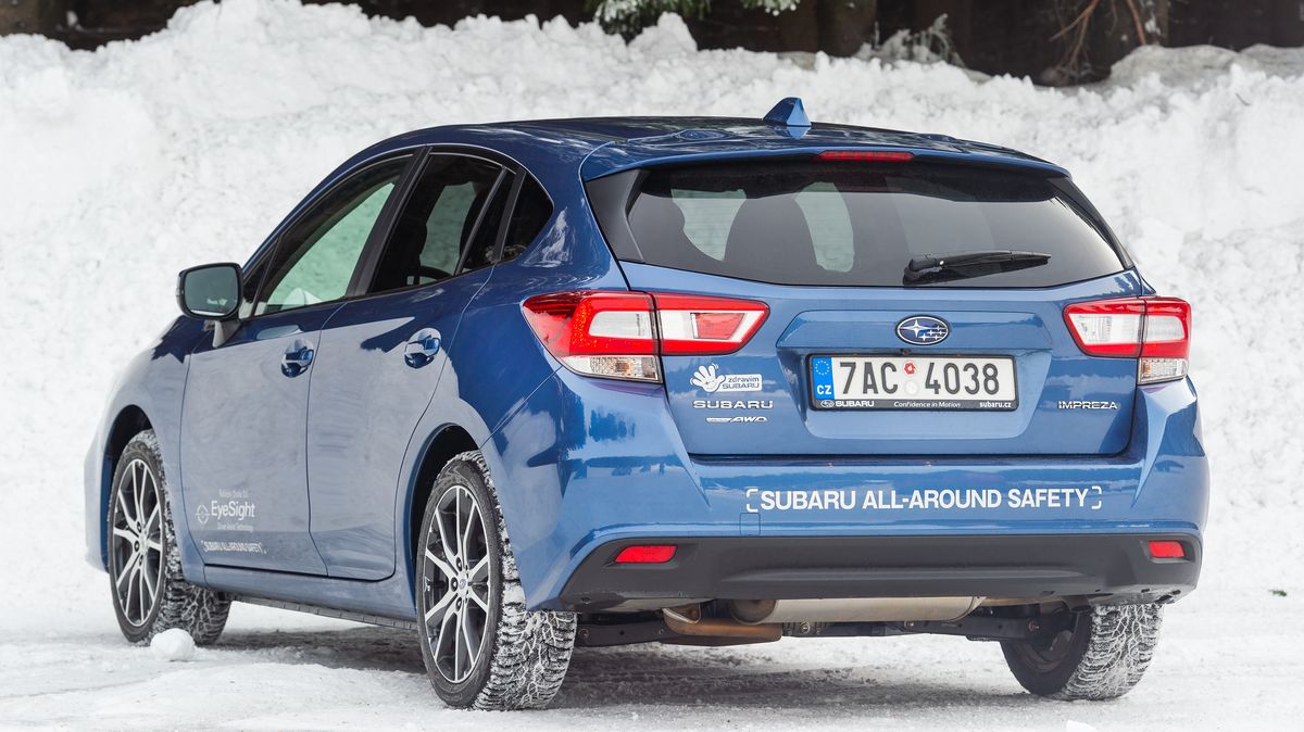 Subaru Impreza 1.6i má vynikající podvozek, ale motor slabší