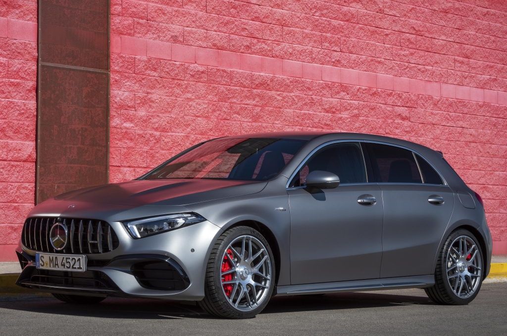 Mercedes Amg A45 S Tuning Od Firmy Renntech Vyzene Vykon Na 600 Koni