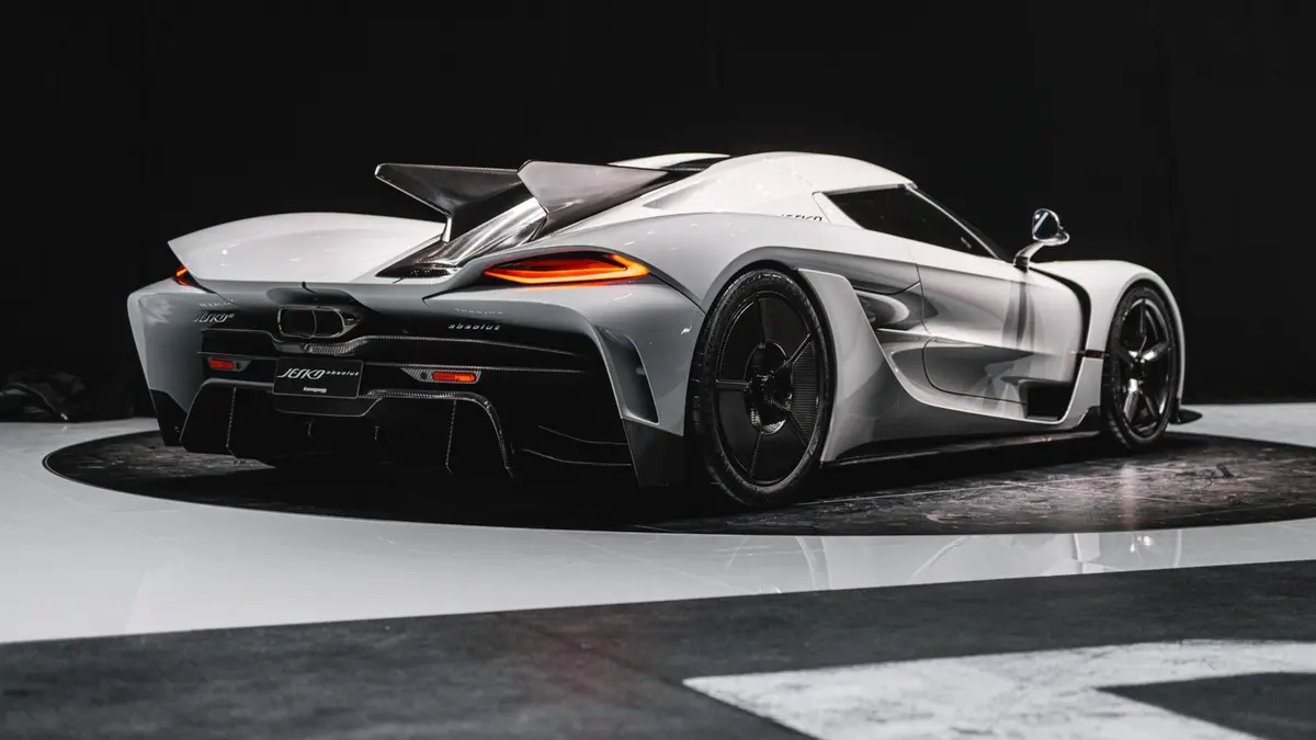koenigsegg-jesko-absolut-rychlost.jpeg