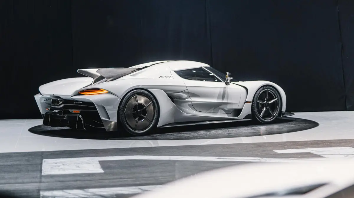 koenigsegg-jesko-absolut-rychlost.jpeg