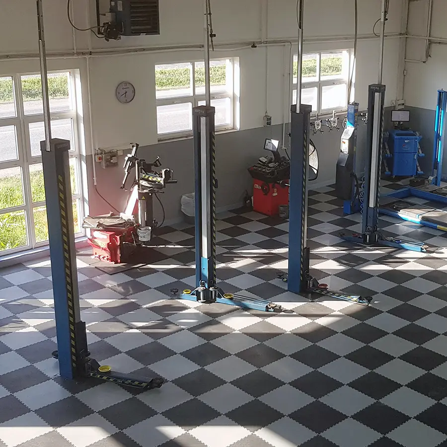 Rekonstrukce Cele Podlahy V Garazi Za Odpoledne Jde To Garaz Cz