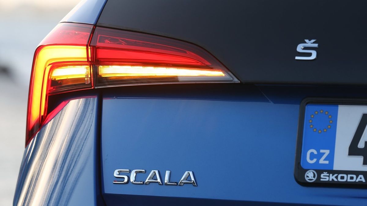 Nedáváte úmyslně blinkr? Tak jste arogantní hovado a zasloužíte pěstí!