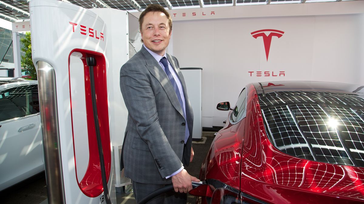 Musk se vyjádřil ke zvýšení cel na čínské elektromobily. Názorem překvapil, ještě v lednu mluvil jinak