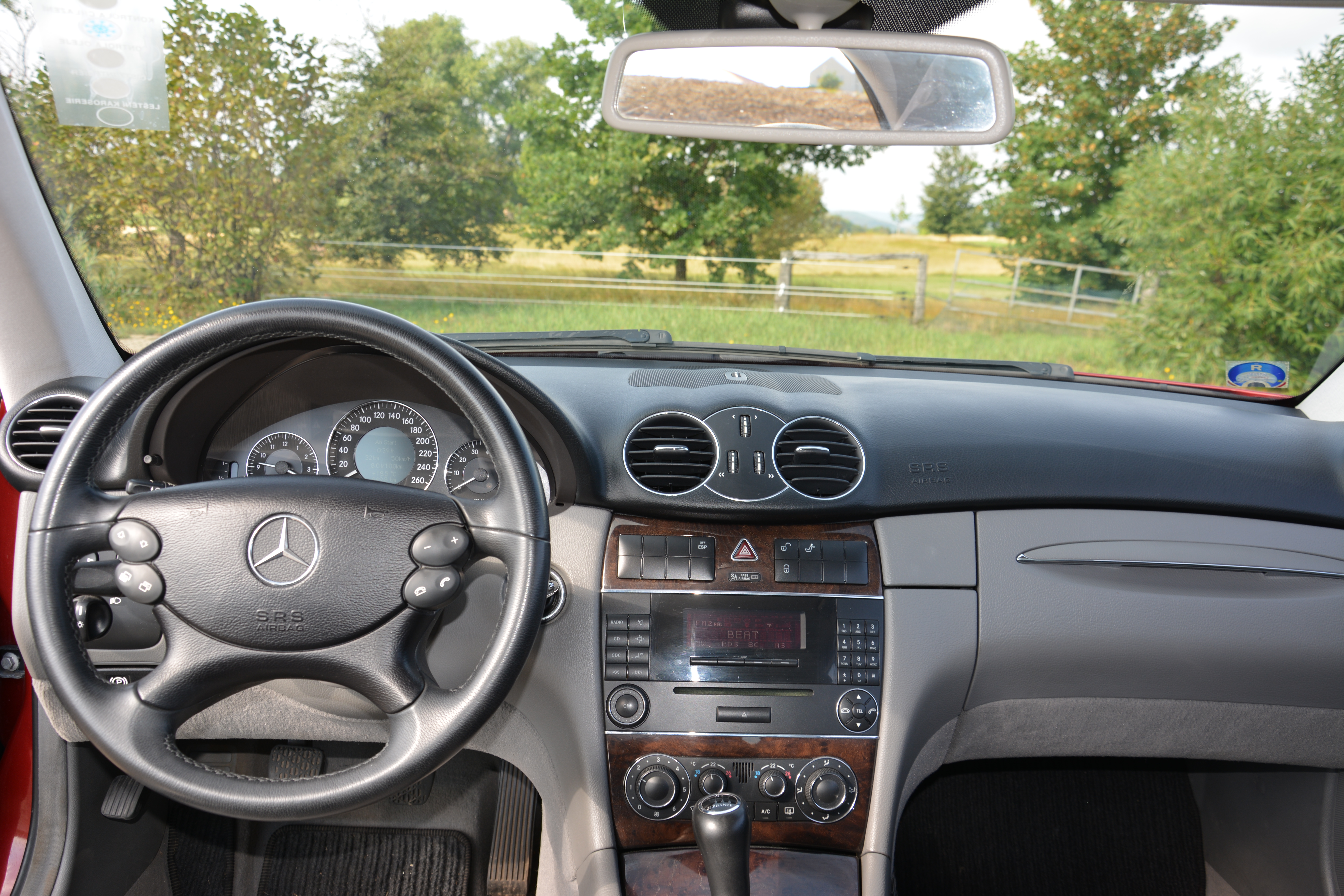 Mercedes Benz Clk 200 Kompressor W209 Luxus Z Vyprodeje