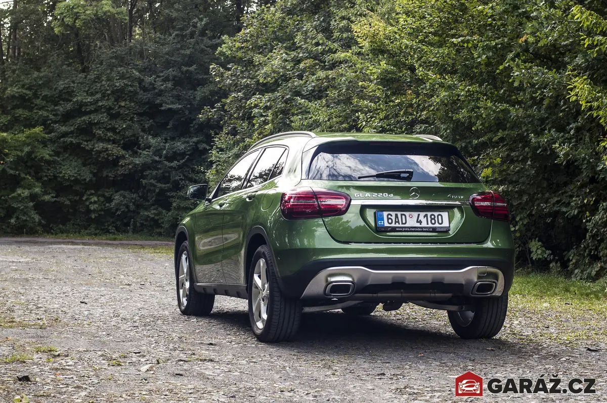 Mercedes Benz Gla 220d 4matic Kdyz Nesmysl Dava Smysl Garaz Cz