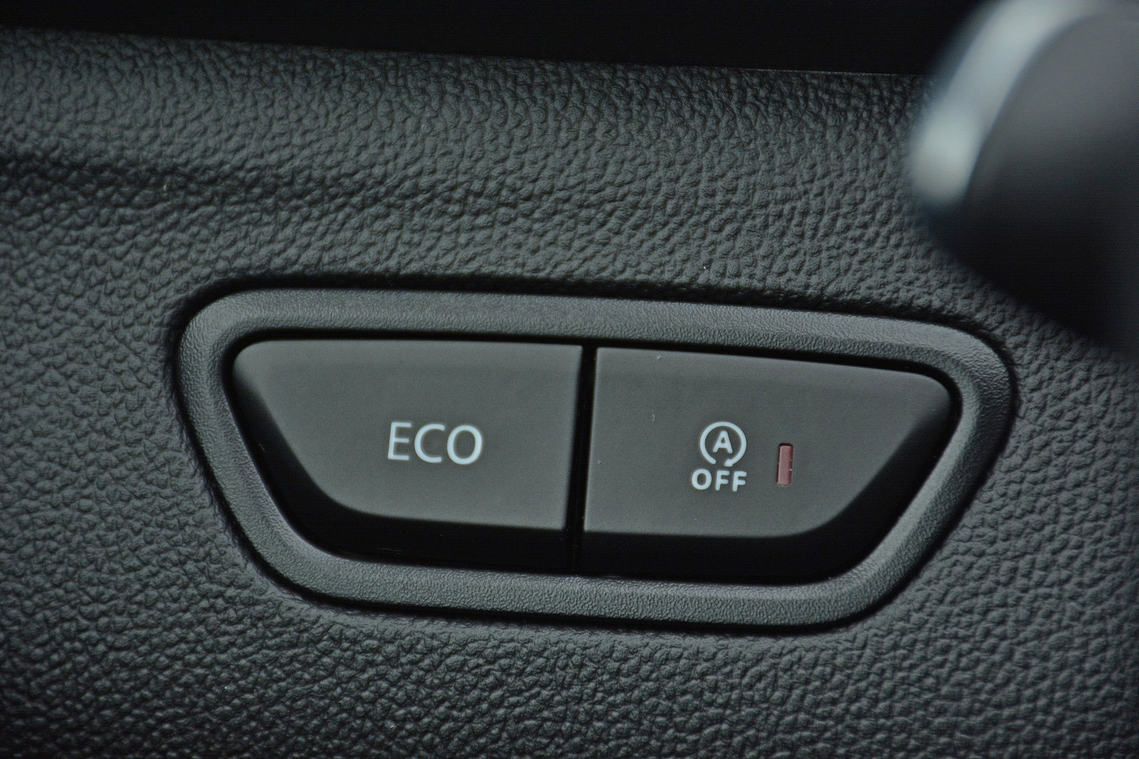 Ojetina Renault Kadjar V Nafte Je To Solidni Vuz Ktery Vydrzi