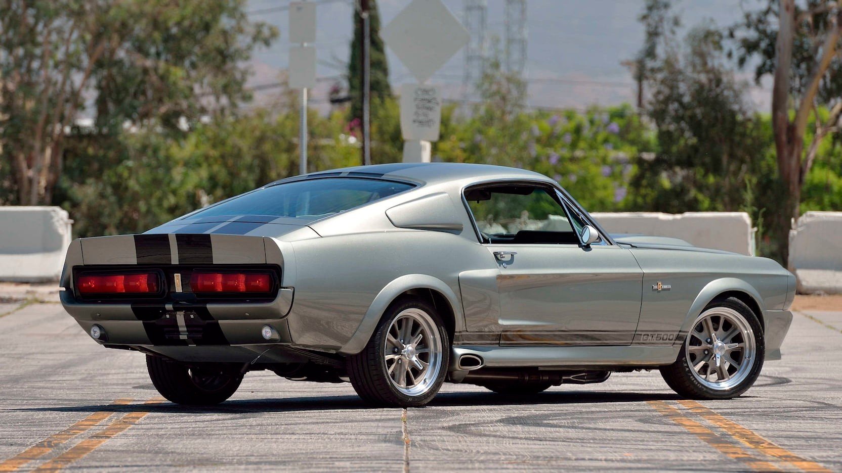 Bajny Mustang Eleanor Z Filmu 60 Sekund Se Bude Drazit Strhujici Auto Bude Stat Strhujici Miliony