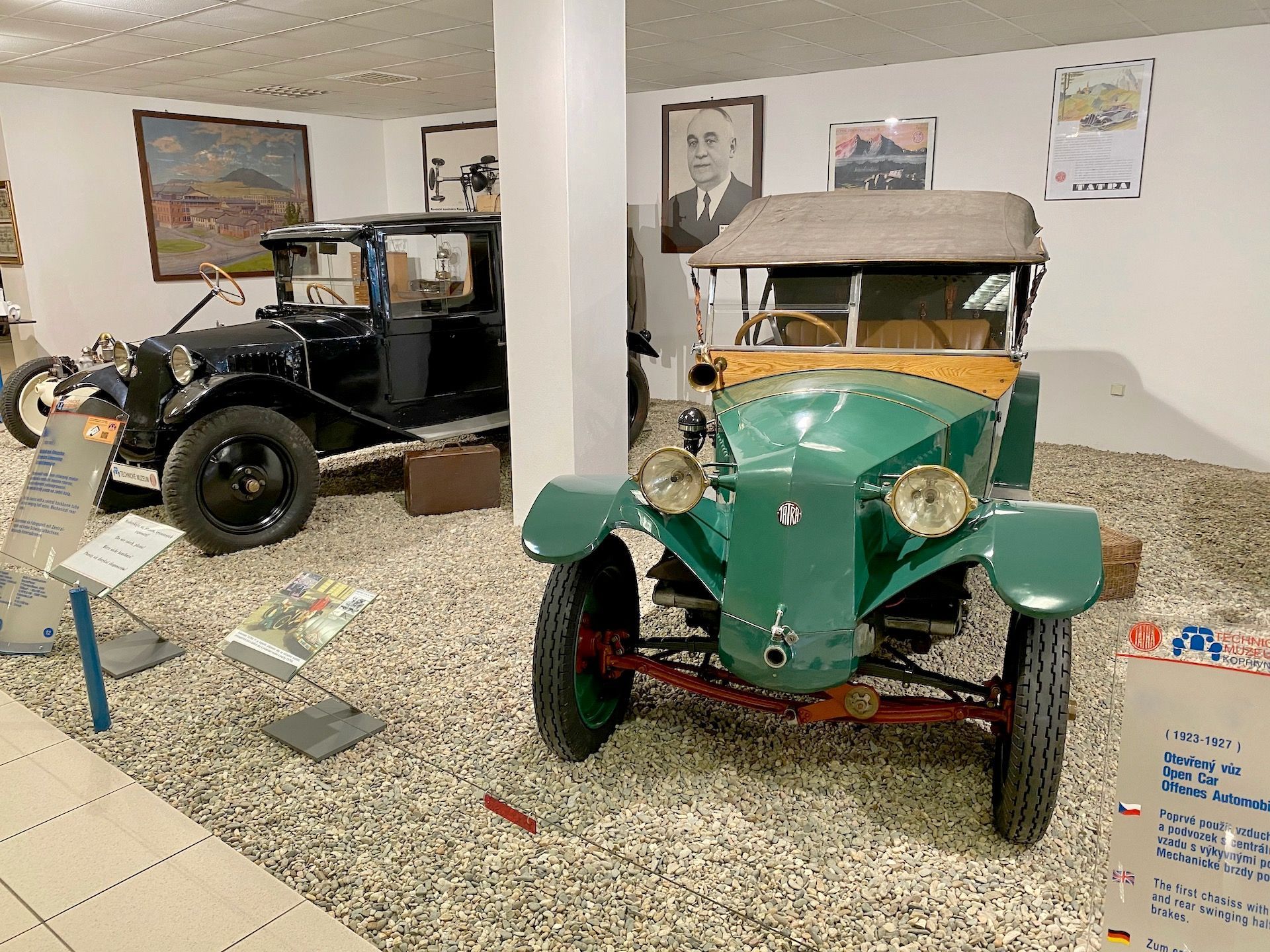 Tatra 11