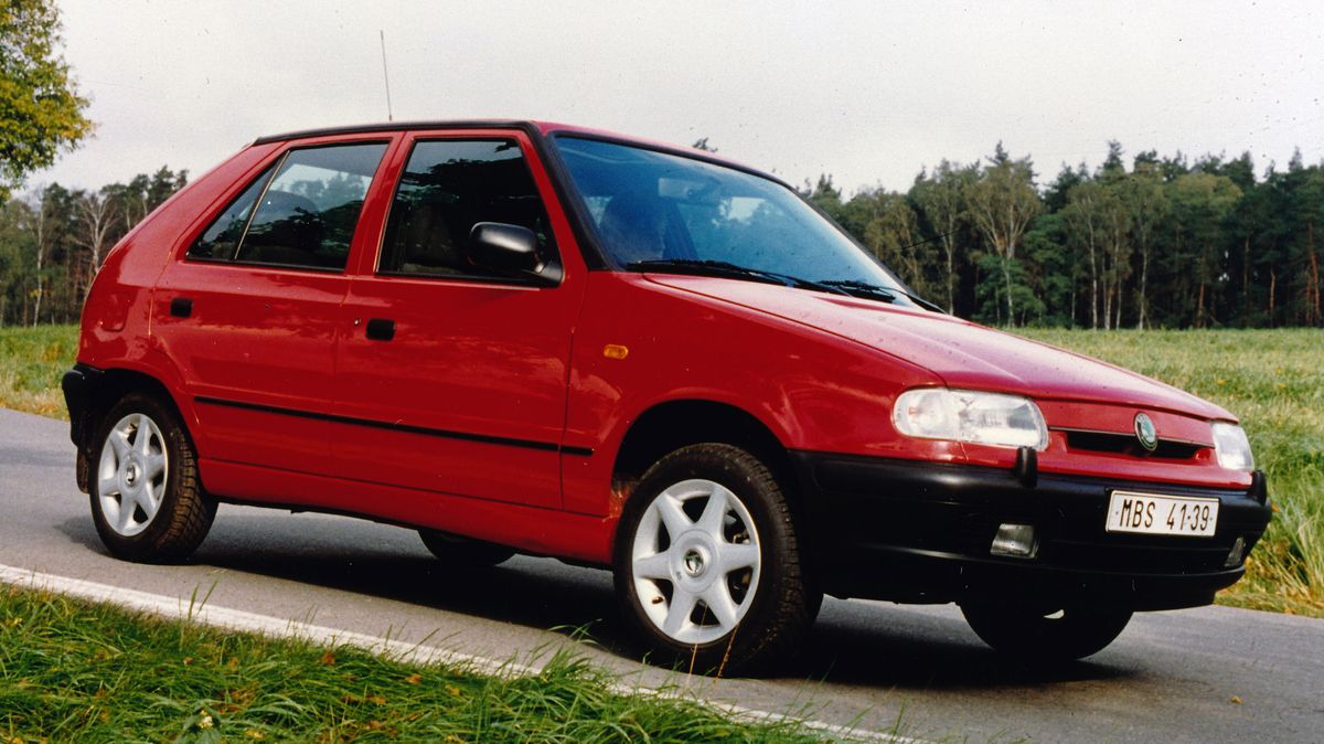 Škoda Felicia slaví 30 let: Je symbolem změn pod křídly VW, její bolestí je koroze