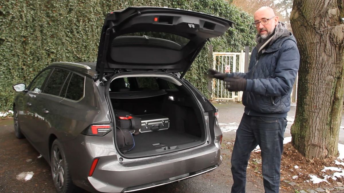 Test kombi Opel Astra Sports Tourer