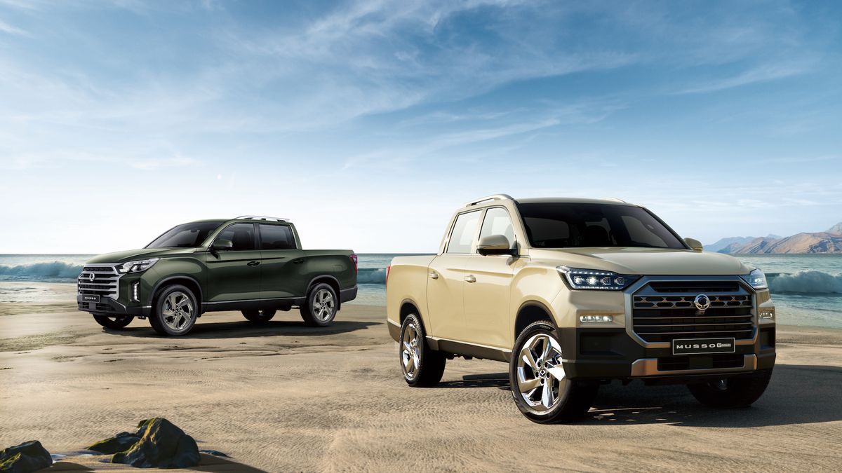 SsangYong omladil pick-up Musso Grand. Dospělejší pracant dosvítí dál a hýčká luxusem