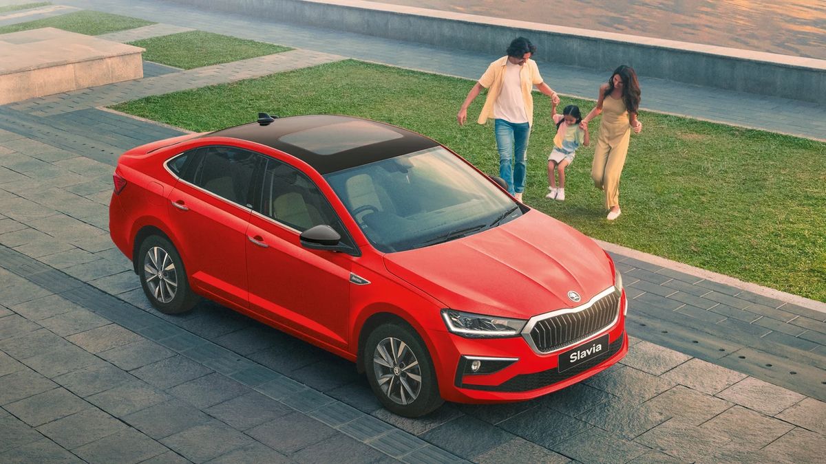 Škoda představila neobvyklou limitku, která zaujme u nás nevídanou výbavou. V plánu je jen 500 kusů, ani jeden u nás nekoupíte