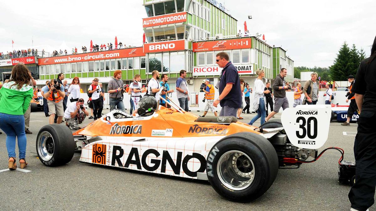 Brno Grand Prix Revival 2024: Velkolepá motoristická slavnost se po dekádě vrací! Nabídne úžasné historické sporťáky i formule