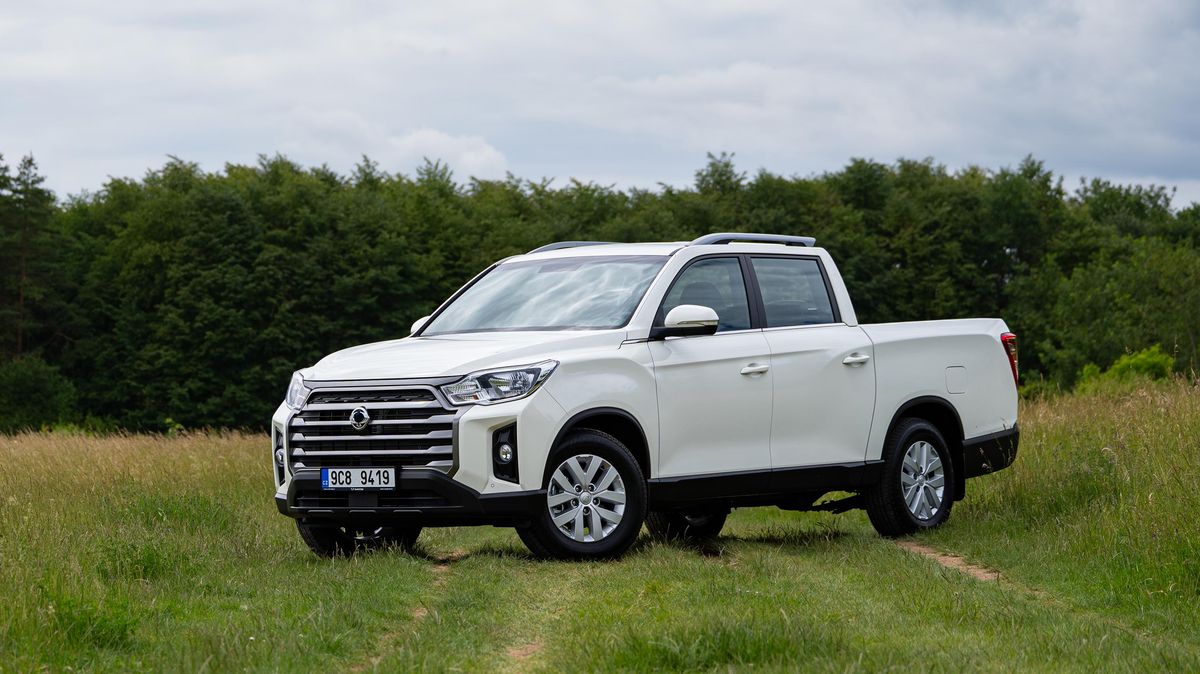 SsangYong Musso Grand je skvělý pracant do terénu. A zaujme i cenou