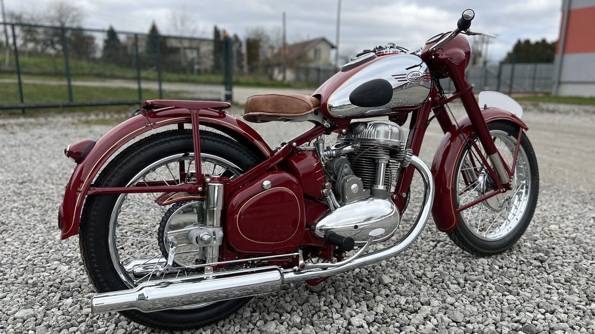 Našli jsme vůbec nejdražší klasické motorky Jawa. Na některé kousky si připravte i milion a půl