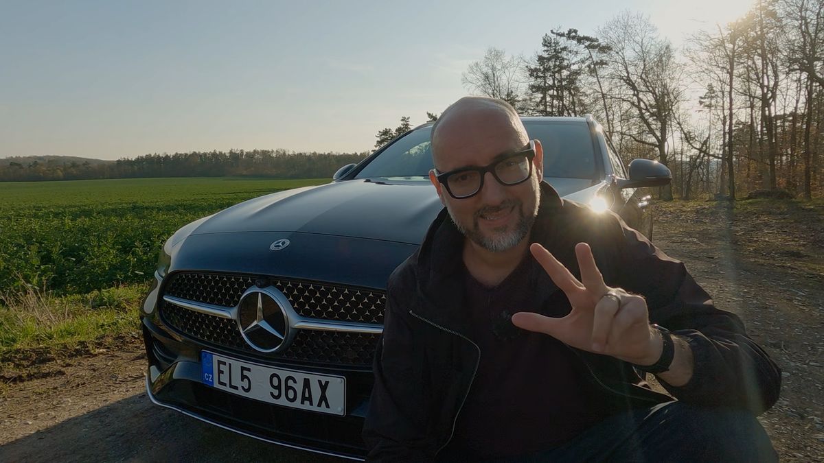Mercedes-Benz C300e je jeden z nejschopnějších plug-in hybridů na trhu - ale dokonalý není.