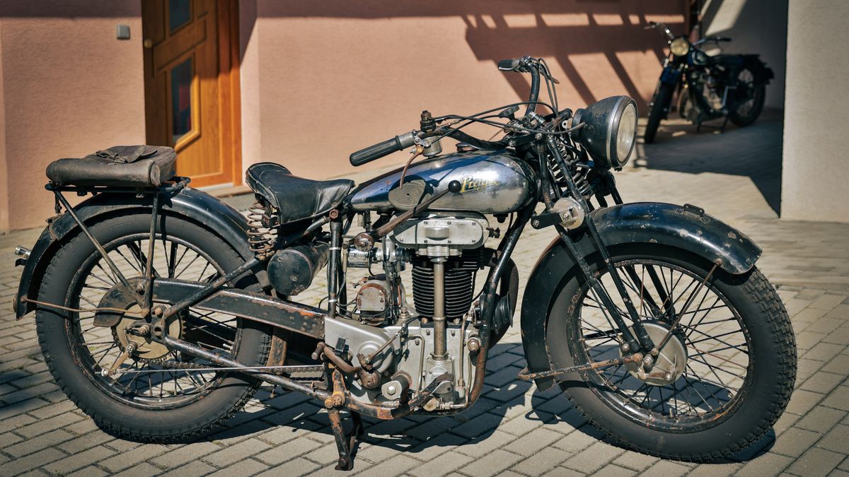 Věděli jste, že Praga vyráběla také motorky? A víte, že dvě superraritní jsou na prodej? Očekávají se horentní sumy