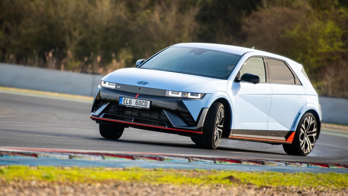 Zběsile rychlý Hyundai Ioniq 5 N ukázal, zač je toho Most. Okruh zvládl v úžasném čase