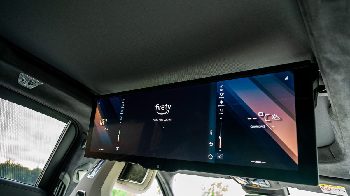 Nejdražším prodaným BMW v Česku byl loni… elektromobil! Letošní vítěz je jasný už teď, cenovku z jiného světa nemá šanci překonat nic