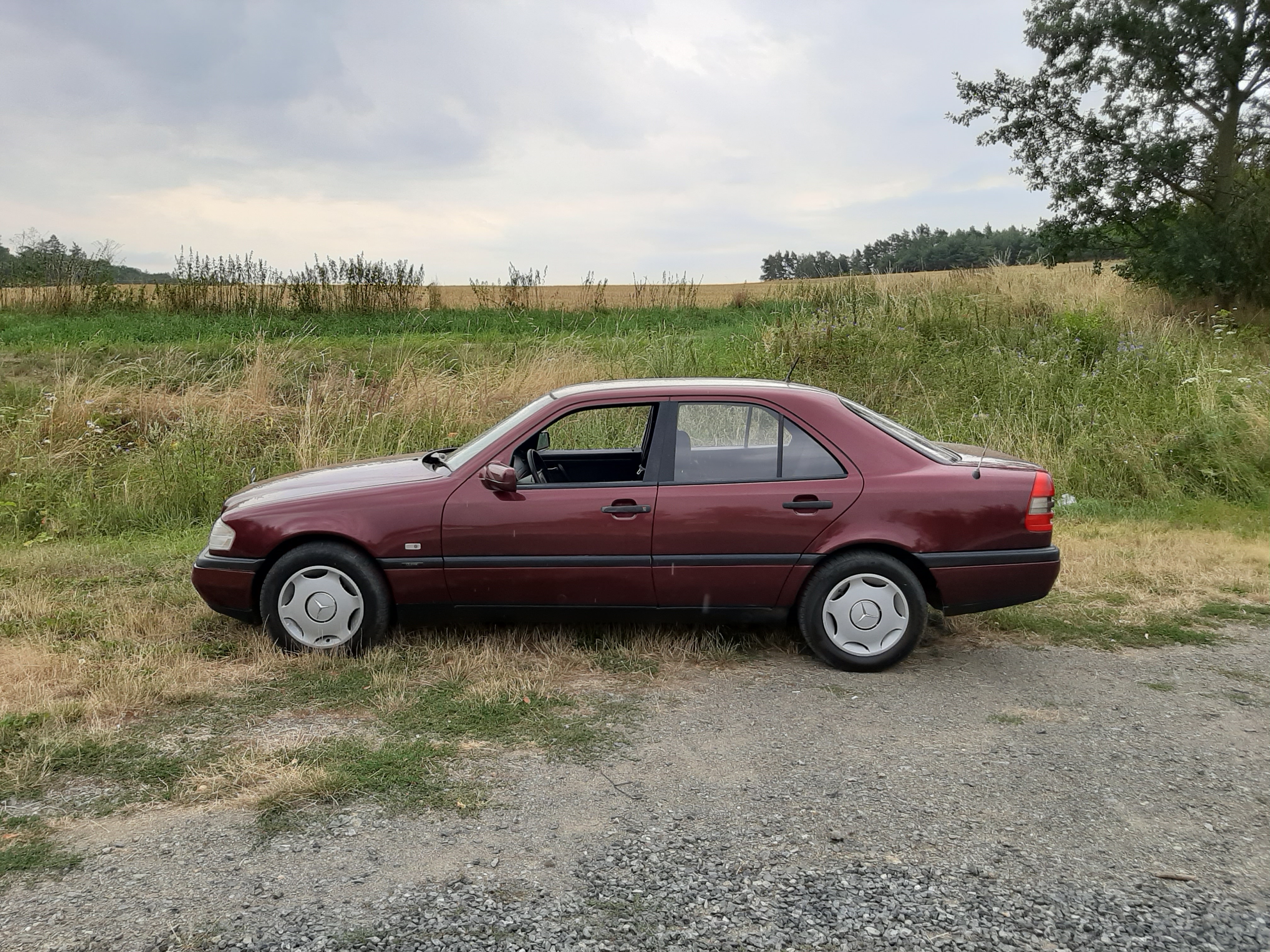 Mercedes Benz C180 W202 Kouzlo Pozvolne Evoluce Garaz Cz