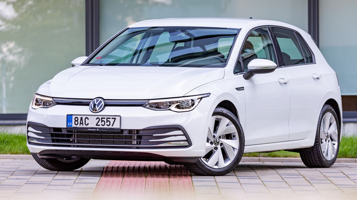 Automobilový Black Friday? S velkou slevou přichází také Volkswagen, za super peníze koupíte Polo i Golf