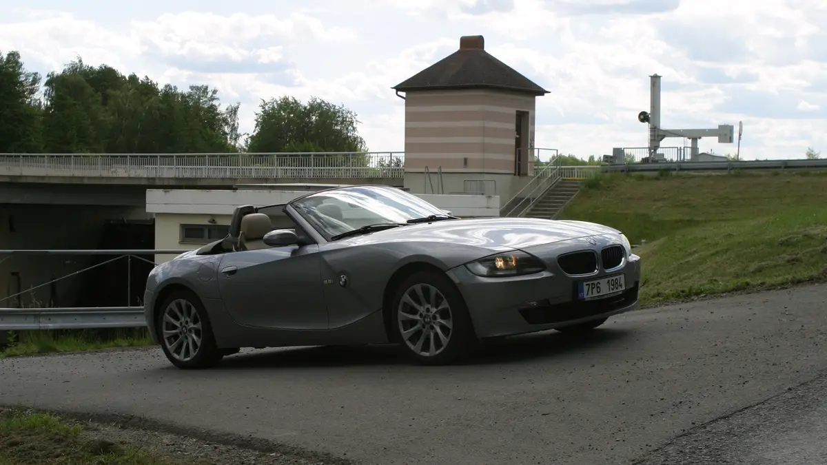 Test Bmw Z4 25i E85 Nejhezci Zetko Si Mne Ziskalo