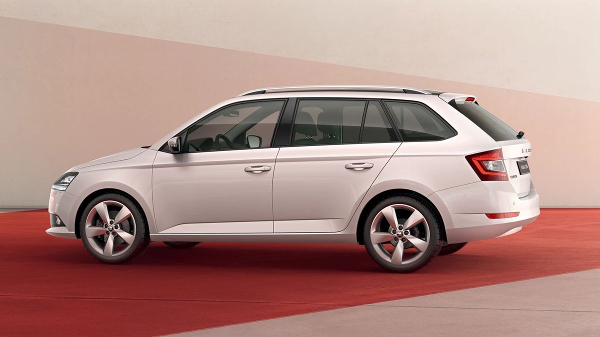 Škoda nabízela poslední auto svého druhu, navíc za super peníze. Dnes už nejde objednat, v inzerci je s pořádnou přirážkou