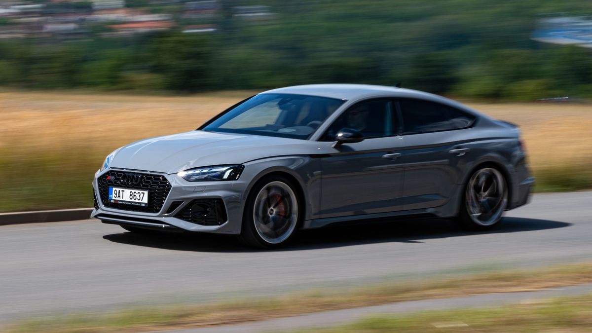 Přáli jste si opepřit? Audi RS5 s novými tlumiči jezdí jak z partesu, ale budete k tomu potřebovat nářadí