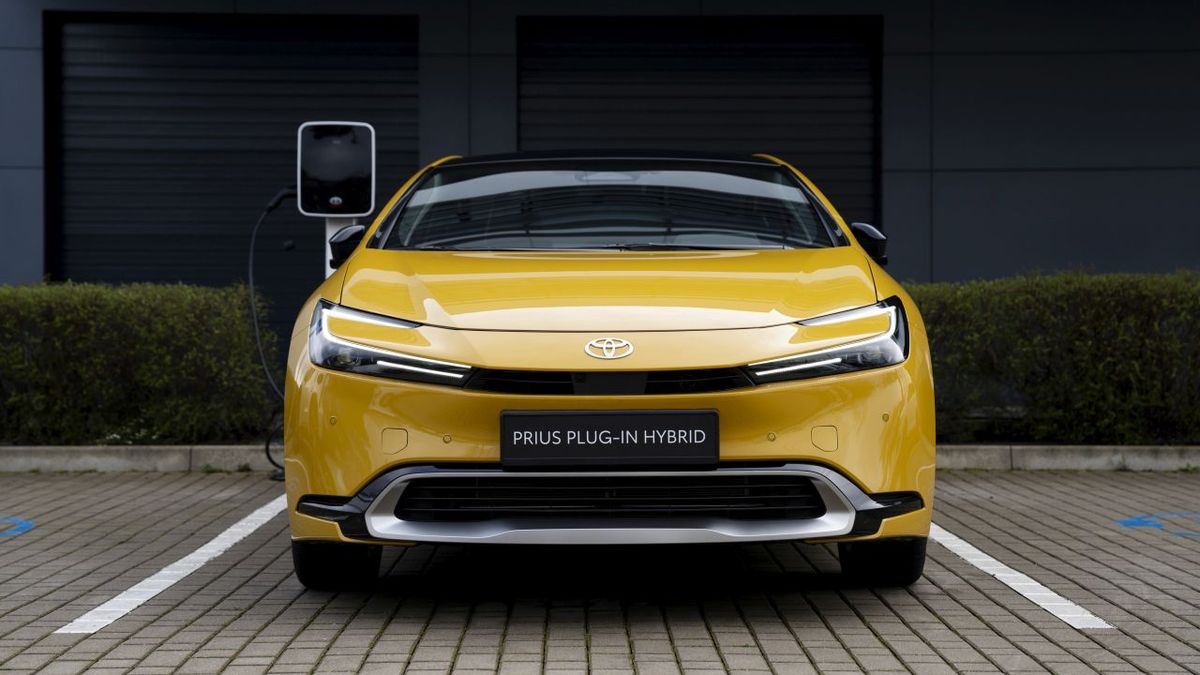 Toyota odstartovala podzimní roadshow. Navštíví 21 měst, představí čtyři druhy alternativních pohonů