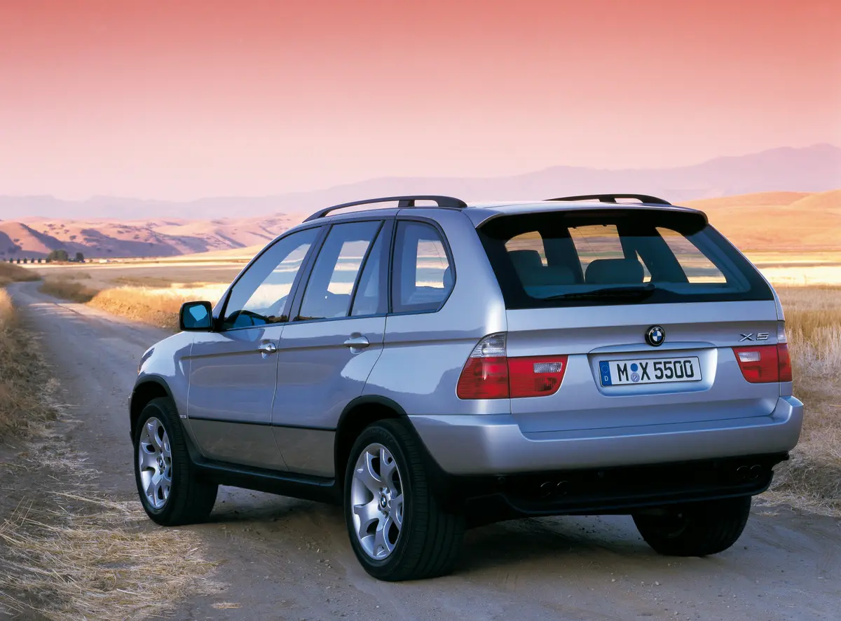 Design Bmw X5 Vznikl Za Sest Tydnu Rika Jeho Designer Garaz Cz