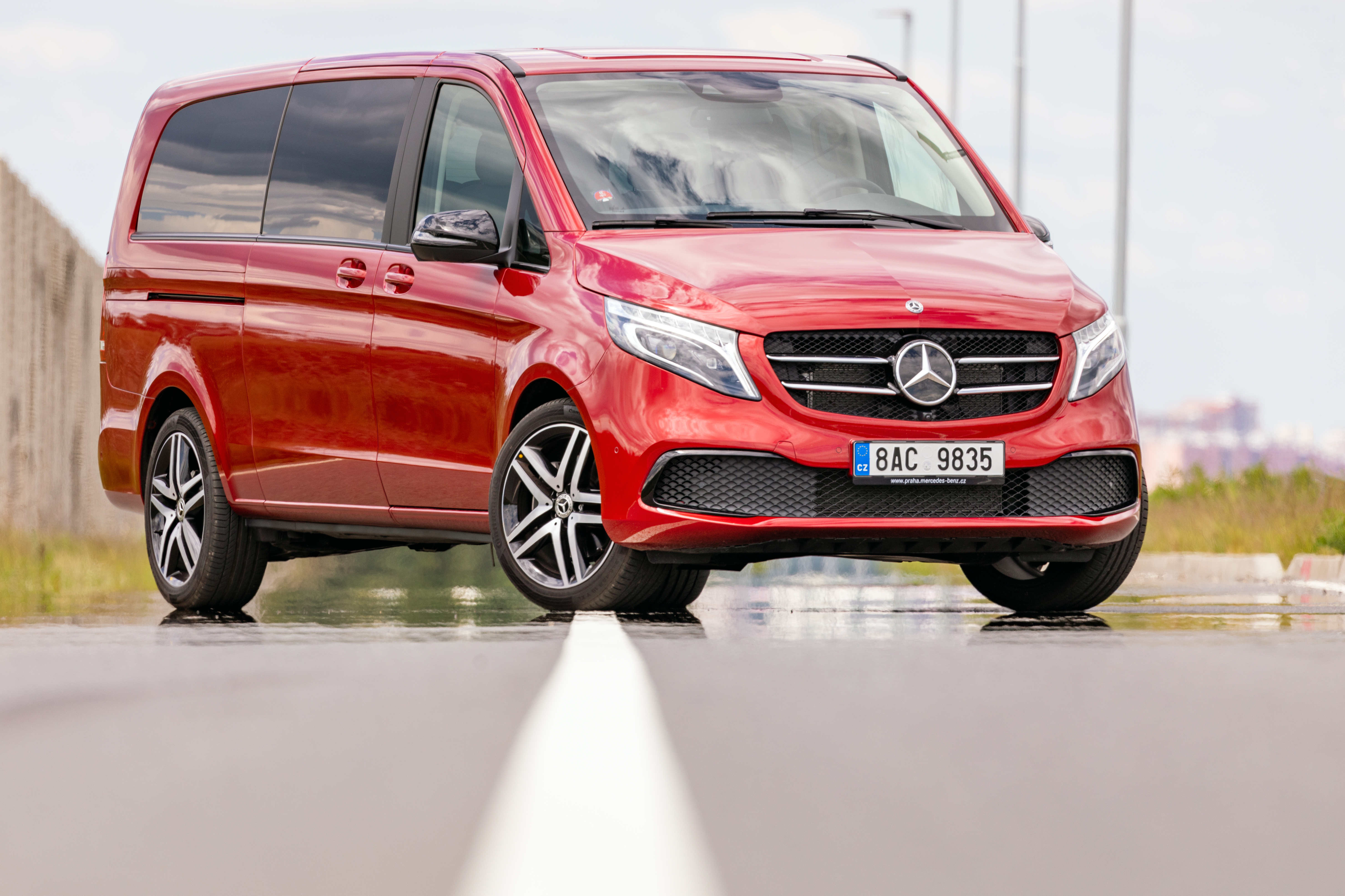 Test Luxusni Dodavky Mercedes Benz V300d Xl V Plne Vybave Test Luxusni Dodavky Mercedes Benz V300d Xl V Plne Vybave