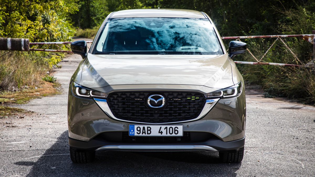 Nejoblíbenější Mazda se dočká další generace. A bude prý ještě úspornější!