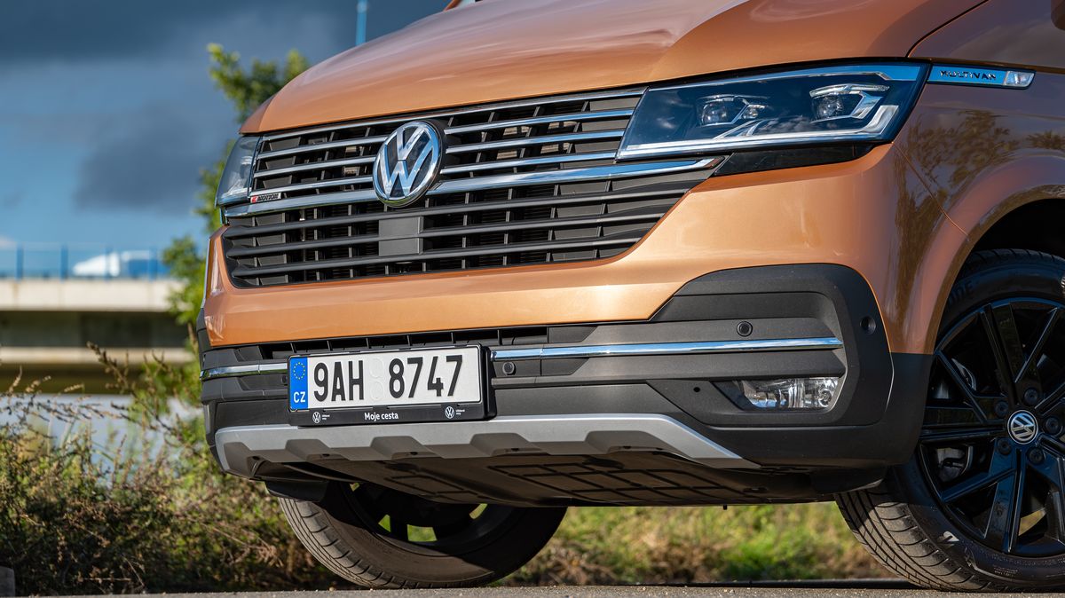 Slevy ostatních teď vypadají až směšně: VW zvýhodnil užitkáče, Multivan koupíte o skoro 400 000 Kč levněji