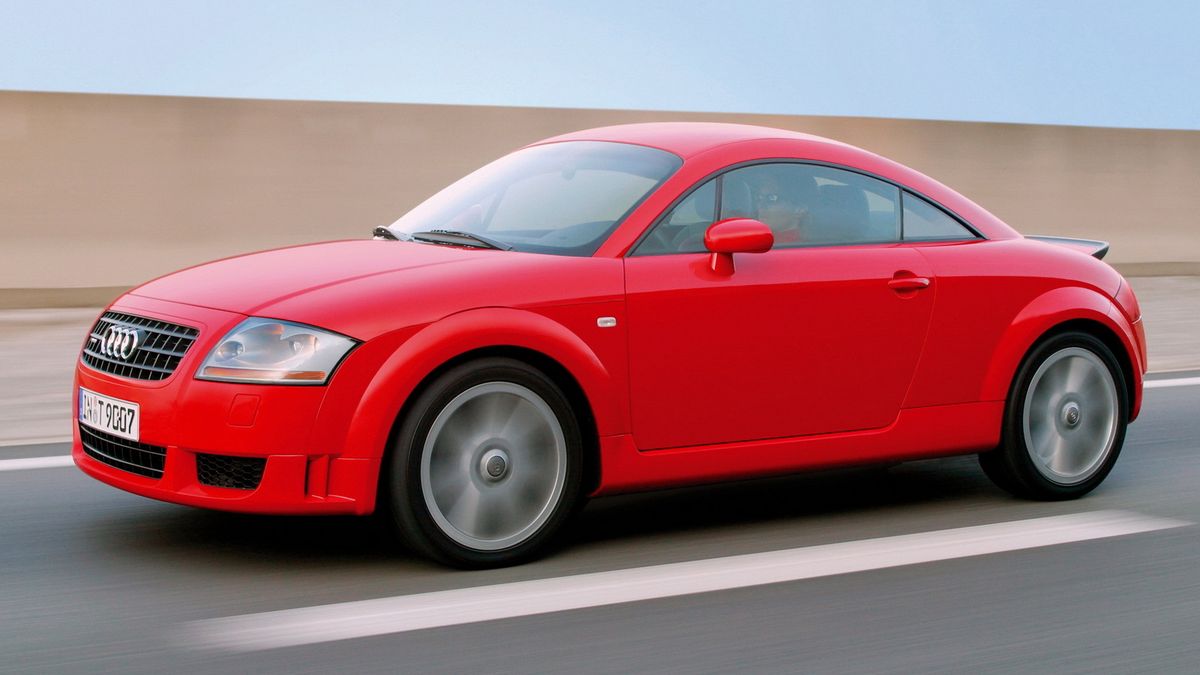 Fenomenální Audi TT po čtvrtstoletí končí. Jaké bylo to první?