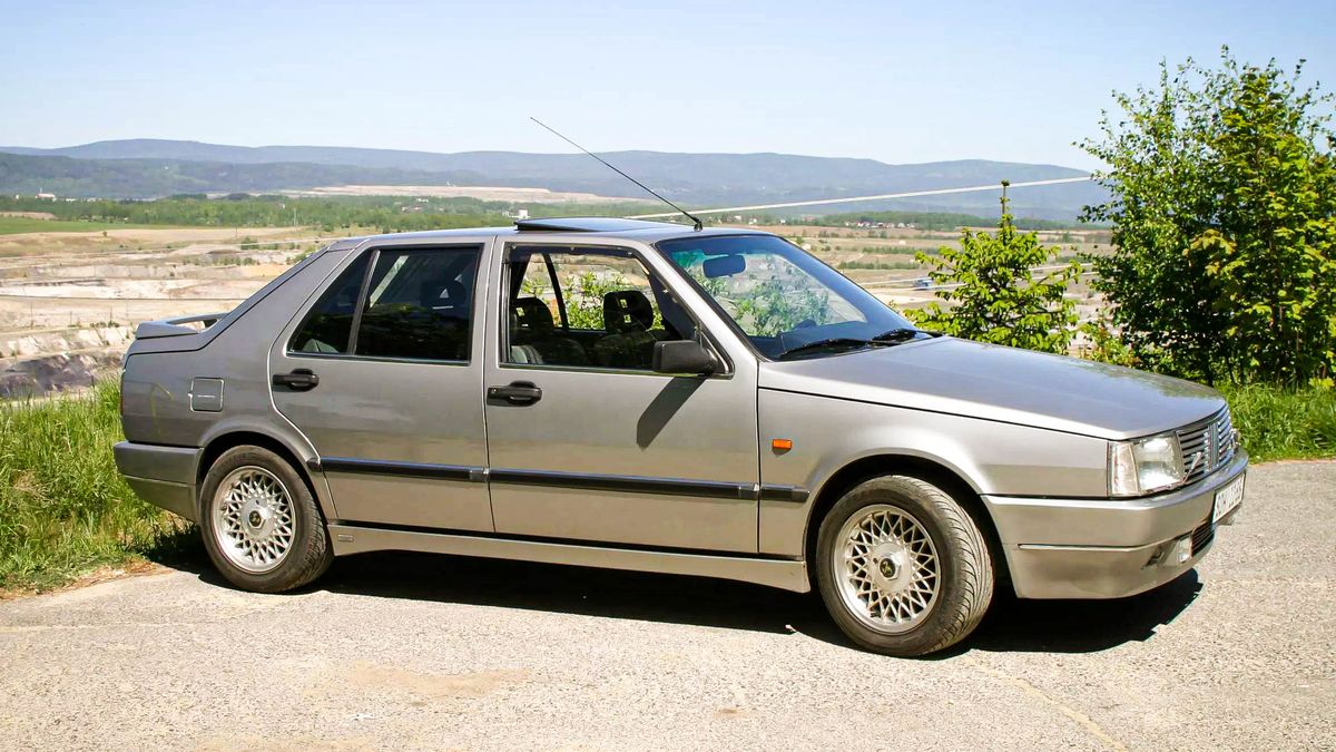 Ani taxikáři ho nezachránili: Fiat Croma na silnicích už moc často nepotkáte