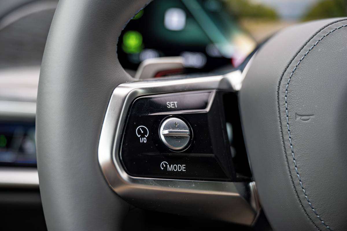Inside M70 Foto: To nejlepší od BMW je i7 M70. Jde o váš vlastní svět s ohromující ...