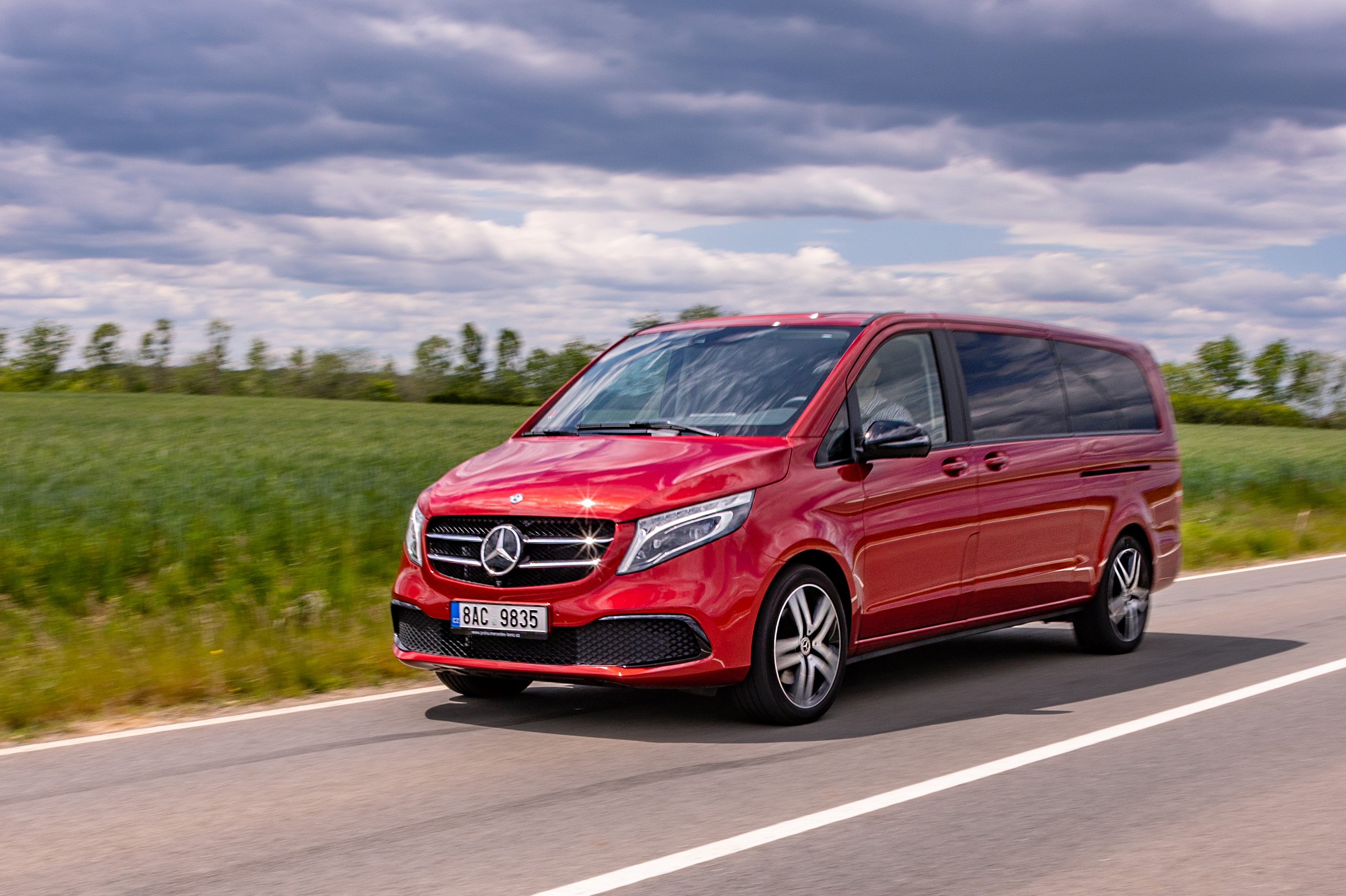 Test Luxusni Dodavky Mercedes Benz V300d Xl V Plne Vybave