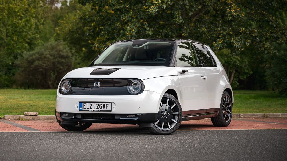 Honda sníží investice do elektromobilů o 30 procent, trh podle ní roste pomalu