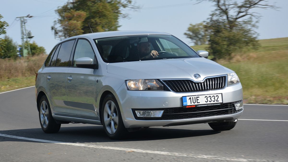 Škoda Rapid a podobné levné ojetiny: Na některé vám stačí pár desítek tisíc, ale kterou vybrat?