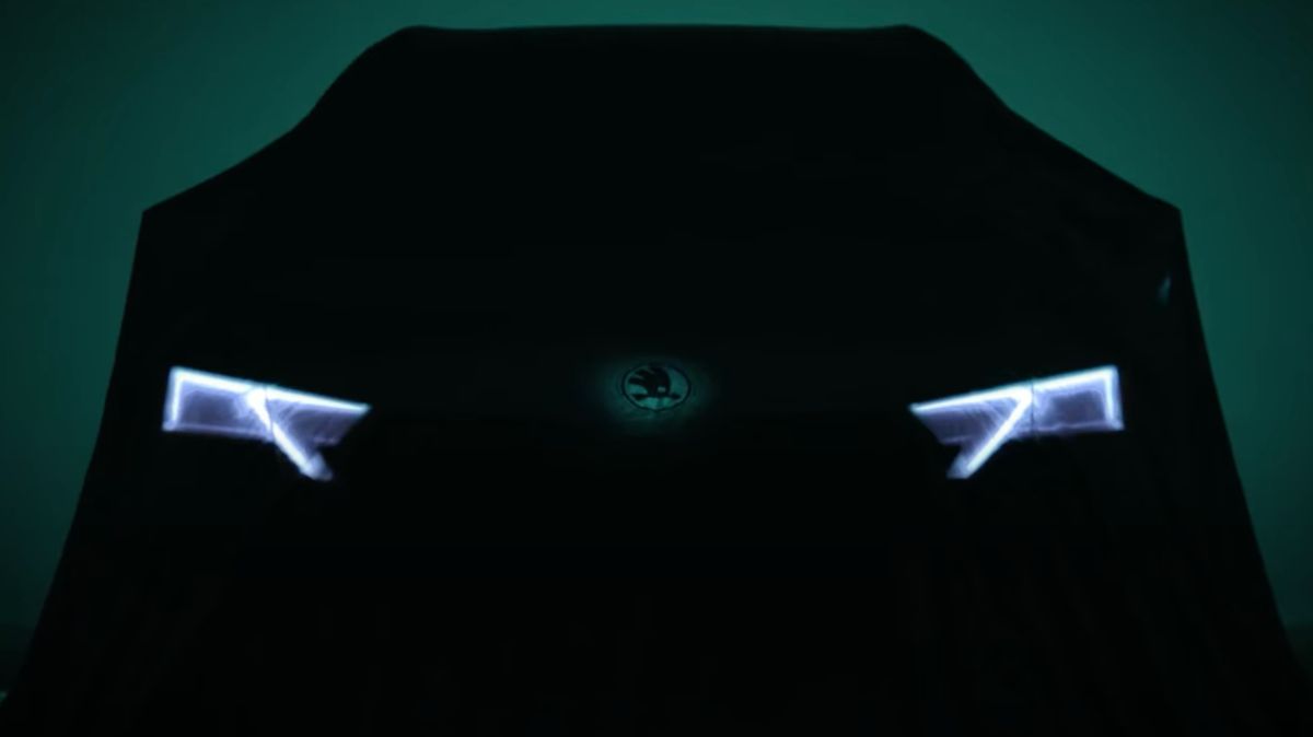 Škoda poprvé poodhaluje tvář nové Octavie. Premiéra se kvapem blíží!