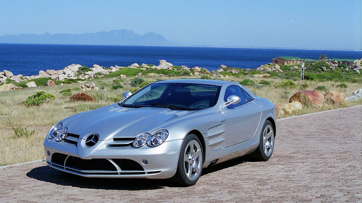 Mercedes před 20 lety postavil ve spolupráci s McLarenem auto, které dosud nepřekonal. Vyzkoušeli jsme ho na vlastní kůži