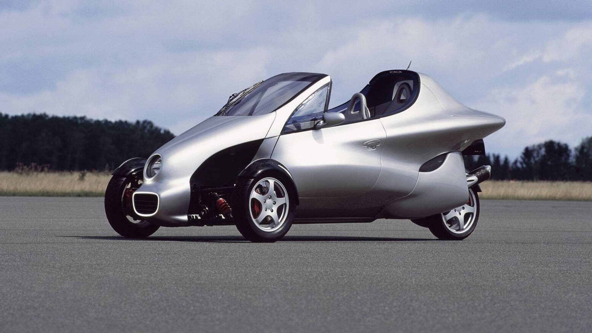 Mercedes-Benz-F300-Life-Jet.jpeg