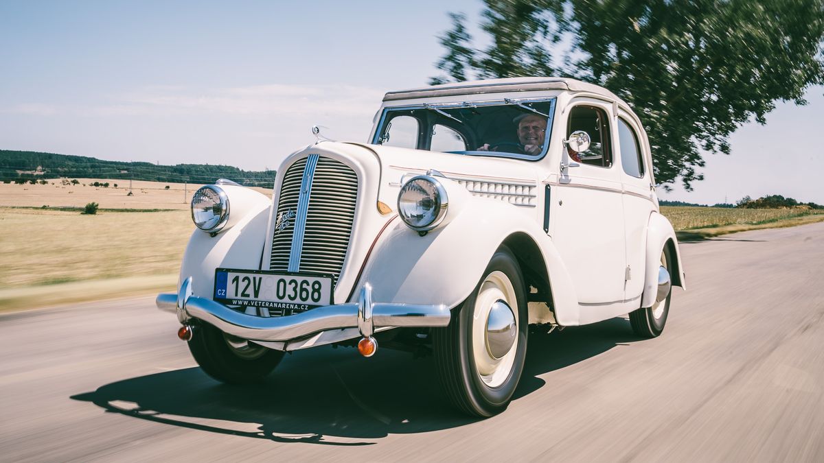 Škoda Popular slaví 90 let! Průkopník skvělého poměru ceny a hodnoty přišel v době hospodářské krize, přesto uspěl