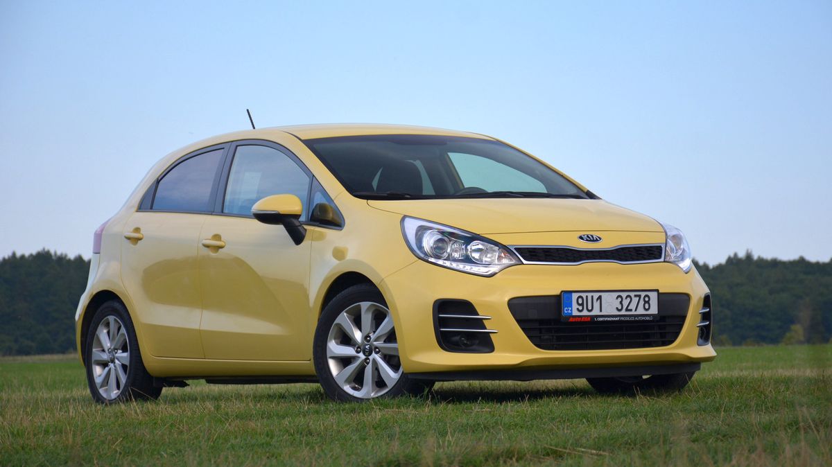Test ojetiny: Kia Rio je dostupné, spolehlivé a vážně dobré auto. Nemusíte se bát ani jinde problémového motoru 1.4 CVVT