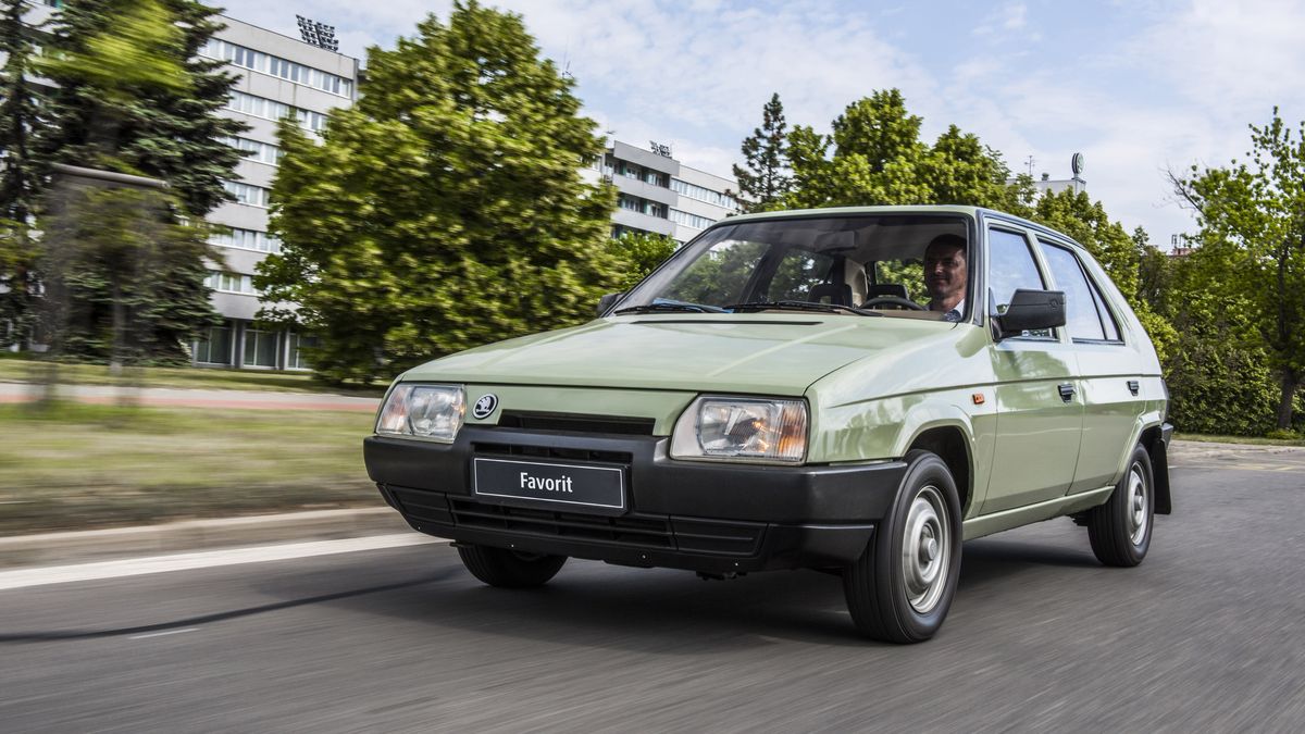 Sedm tajemství Škody Favorit: Proč to nebyl Popular? A s čím pomáhalo Porsche?