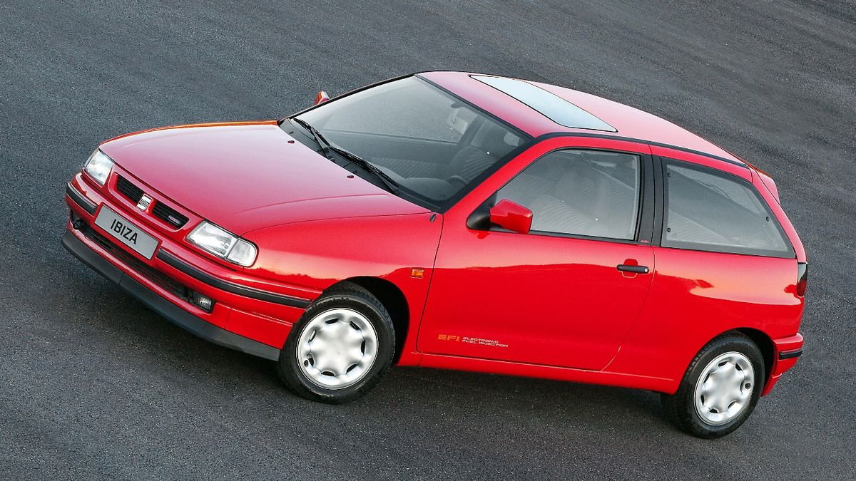 Skvělá Ibiza slaví 30 let: První produkt spolupráce s Volkswagenem znamenal pro Seat nový start
