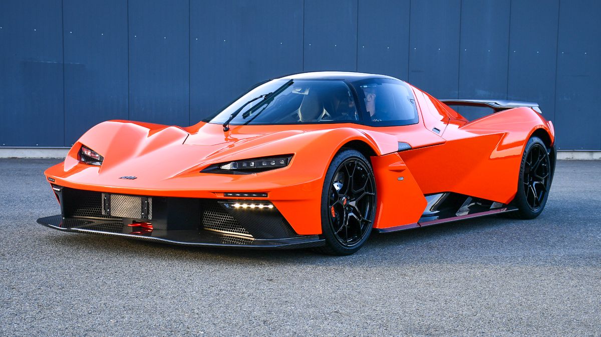 Nechcete závodní KTM X-Bow GT-XR „na značkách“? Poslední mají v Brně