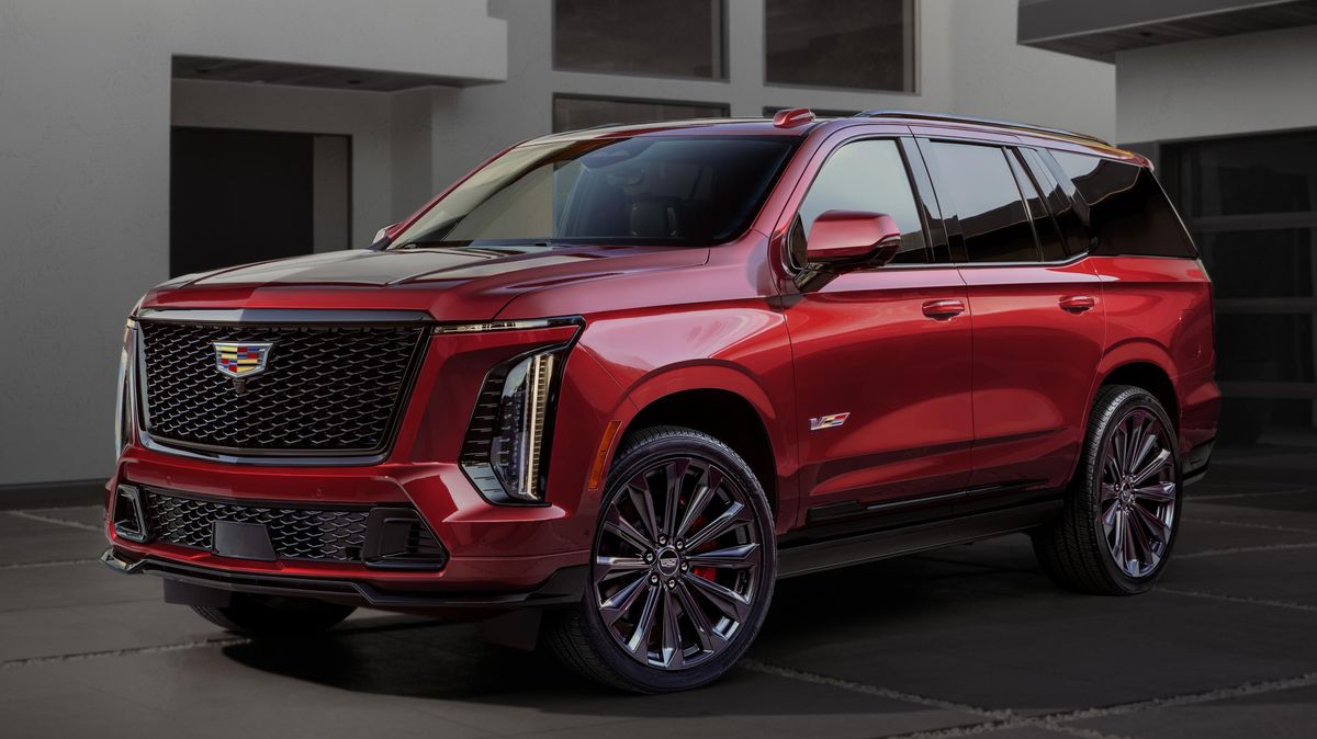 Pojízdné kino s V8: Modernizovaný mastodont Cadillac Escalade má místo palubky 1,5metrovou obrazovku a 40 reproduktorů