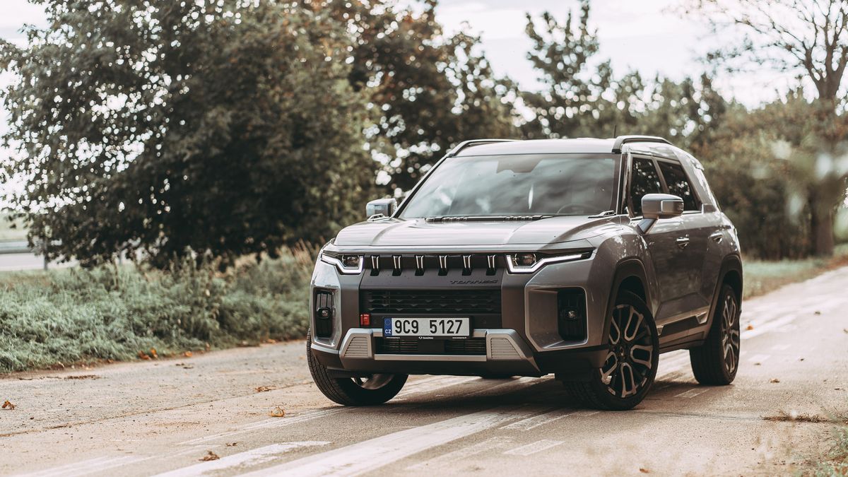 Testujeme cenovou bombu českého trhu SsangYong Torres: Nový kabát, ale známá technika. Funguje to?